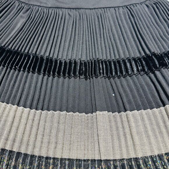 ETRO Women 42 US/6 Multi Fabric Texture Black Gold Pleated Midi Skirt NWT $1,730 - Picture 7 of 11